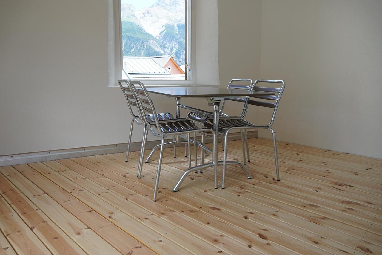Апартаменты Chasa Fent, Sent Scuol Im Engadin Экстерьер фото